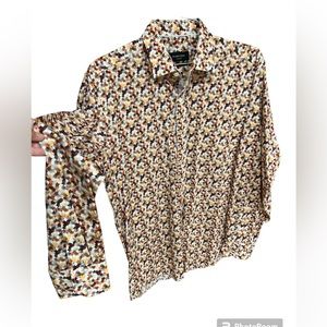 Bugatchi Men’s button down. Size Medium